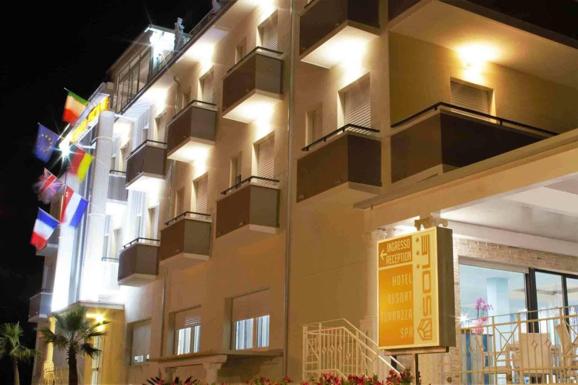 Gfh - Hotel Sole Resort & Spa Marotta Dış mekan fotoğraf